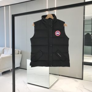 replica Canada Goose Freestyle Down Vest Black