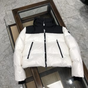 Replica MONCLER women's down jacket White puffer jacket