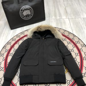 Canada Goose Fur Hooded Bomber Down Jacket Black