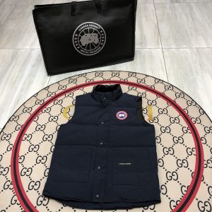 Canada Goose Freestyle Crew Down Vest -Dark Blue