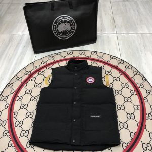 Canada Goose Freestyle Crew Down Vest -Black