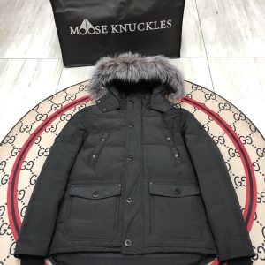 replica Moose Knuckles Men Short Down Jacket with Grey Fur Collar -Black