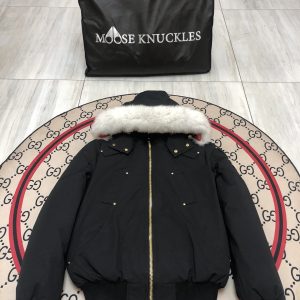 replica Moose Knuckles Men Short Down Jacket with Fur Collar Black Gold Zip