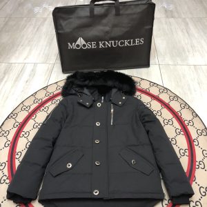 replica Moose Knuckles Men Short Down Jacket with Black Fur Collar -Black