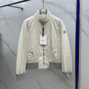 Moncler Short Down Jacket, Warm coat White