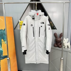 Replica The North Face Summit Long Down Jacket White