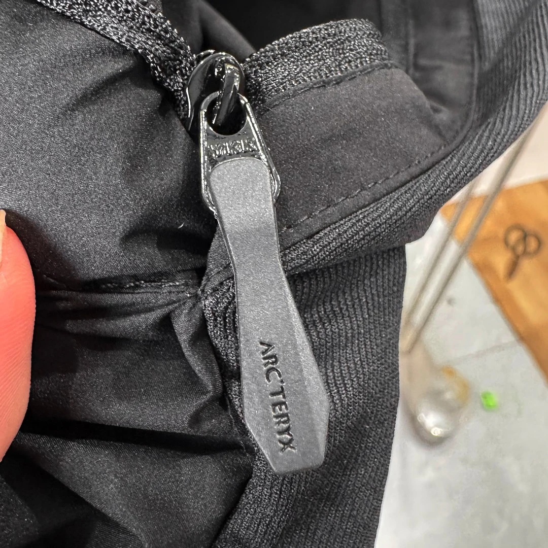 Arc'teryx Zip Puffer Jacket - Style 9 - Arc'teryx puffer jacket real photo 30
