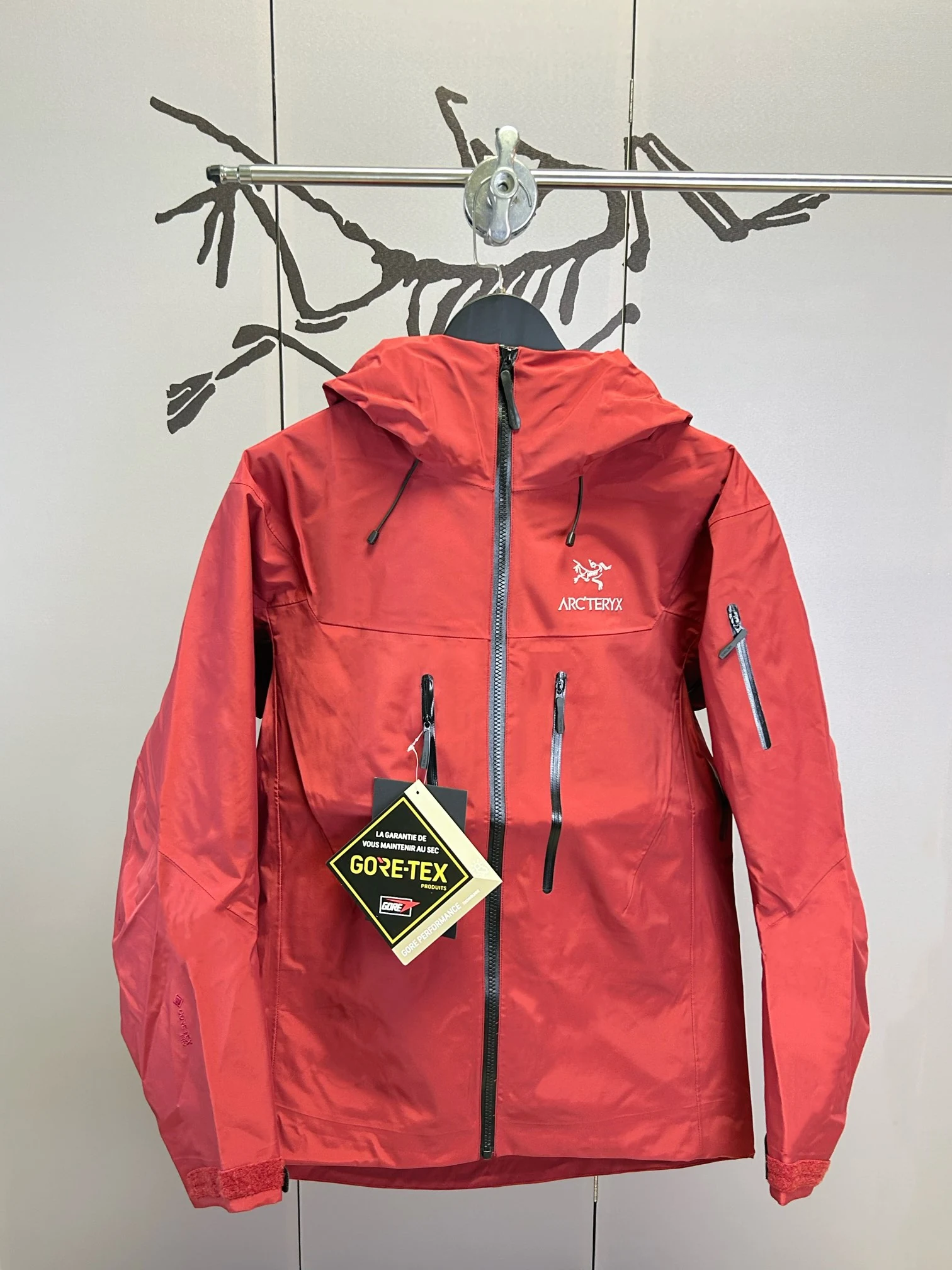 Arc'teryx puffer jacket - real photo 1