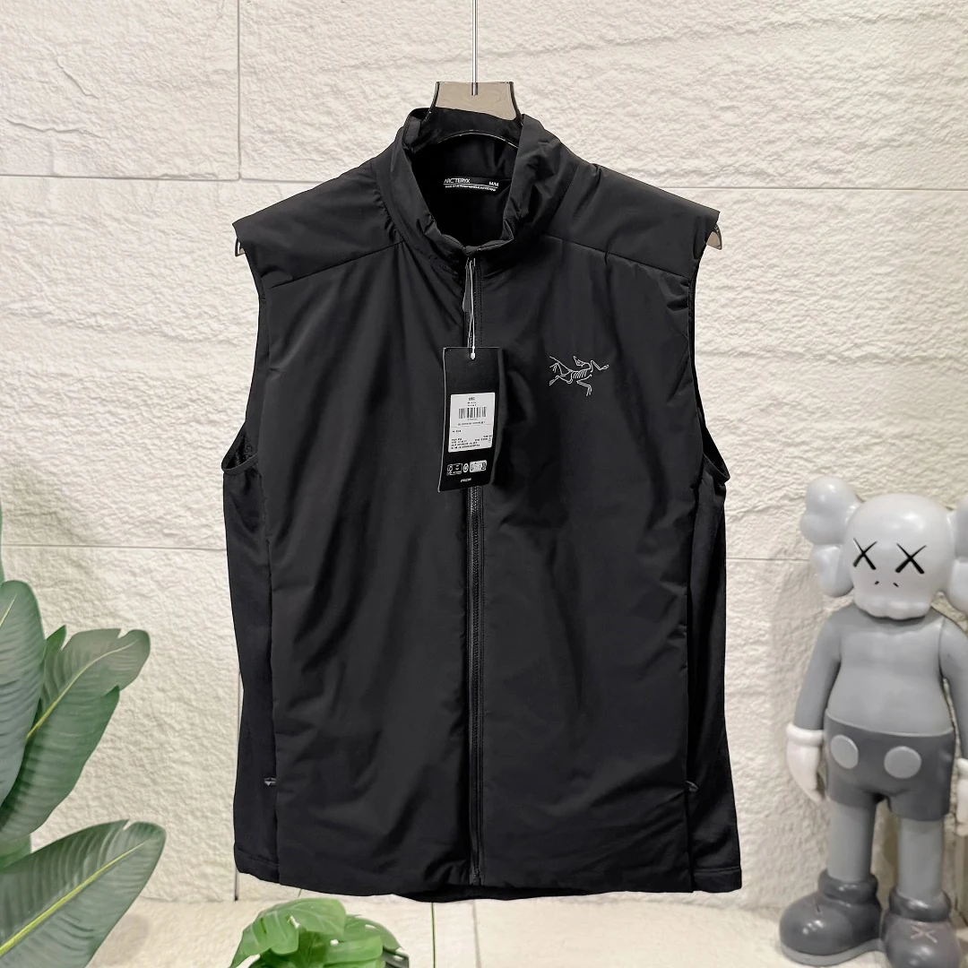 Arc'teryx ATOM Vest Lightweight Coreloft Insulated Gilet (2026) real photo 5