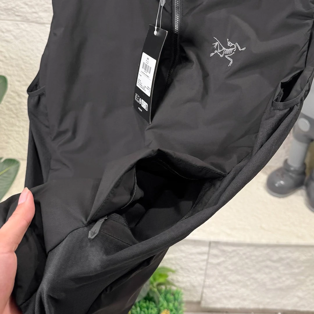 Arc'teryx ATOM Vest Lightweight Coreloft Insulated Gilet (2026) real photo 29