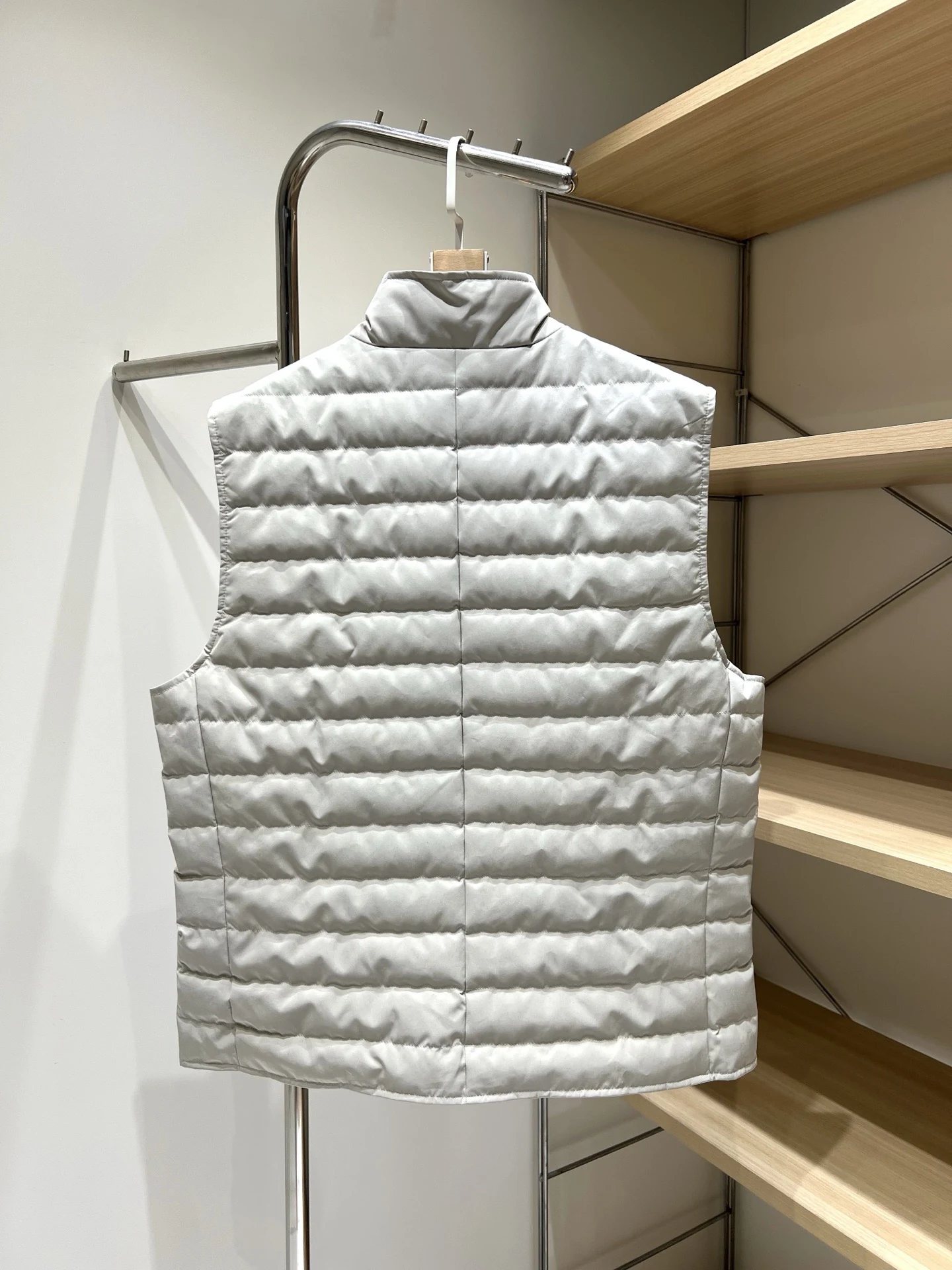 Brunello Cucinelli Stand-Collar Goose-Down Vest real photo 9