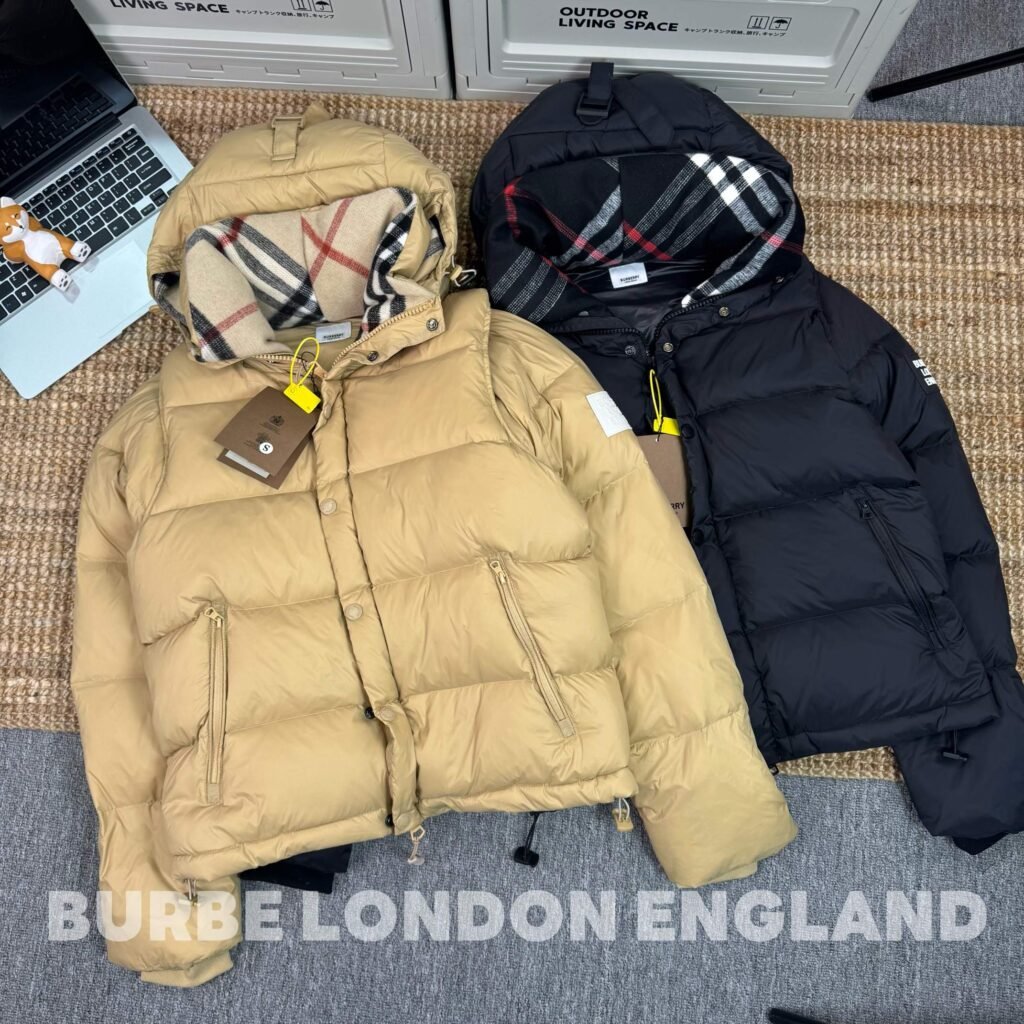Burberry Detachable-Sleeve Check-Lined Hooded Down Jacket (Worn by Zhou Dongyu) real photo 1