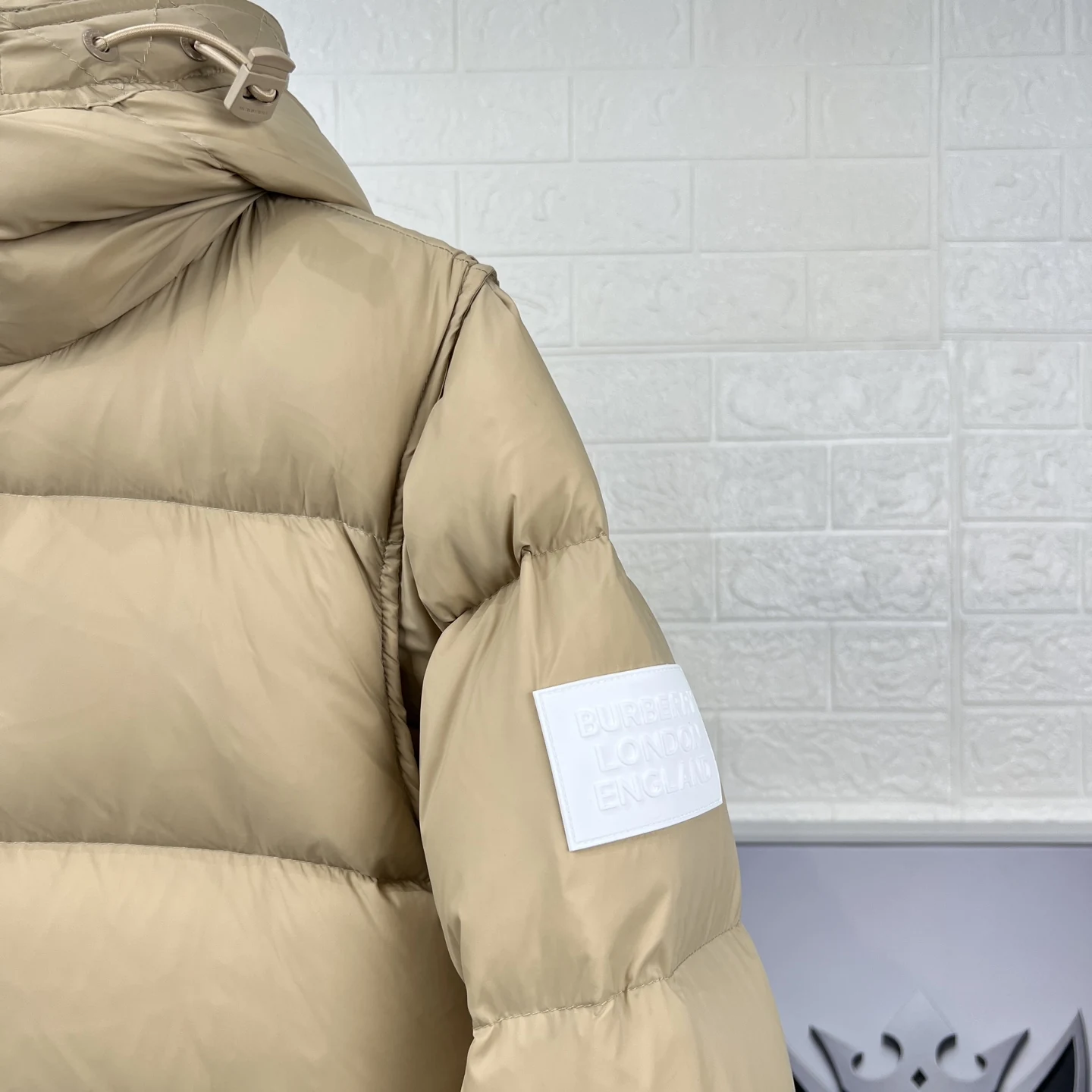 Burberry puffer jacket - real photo 8