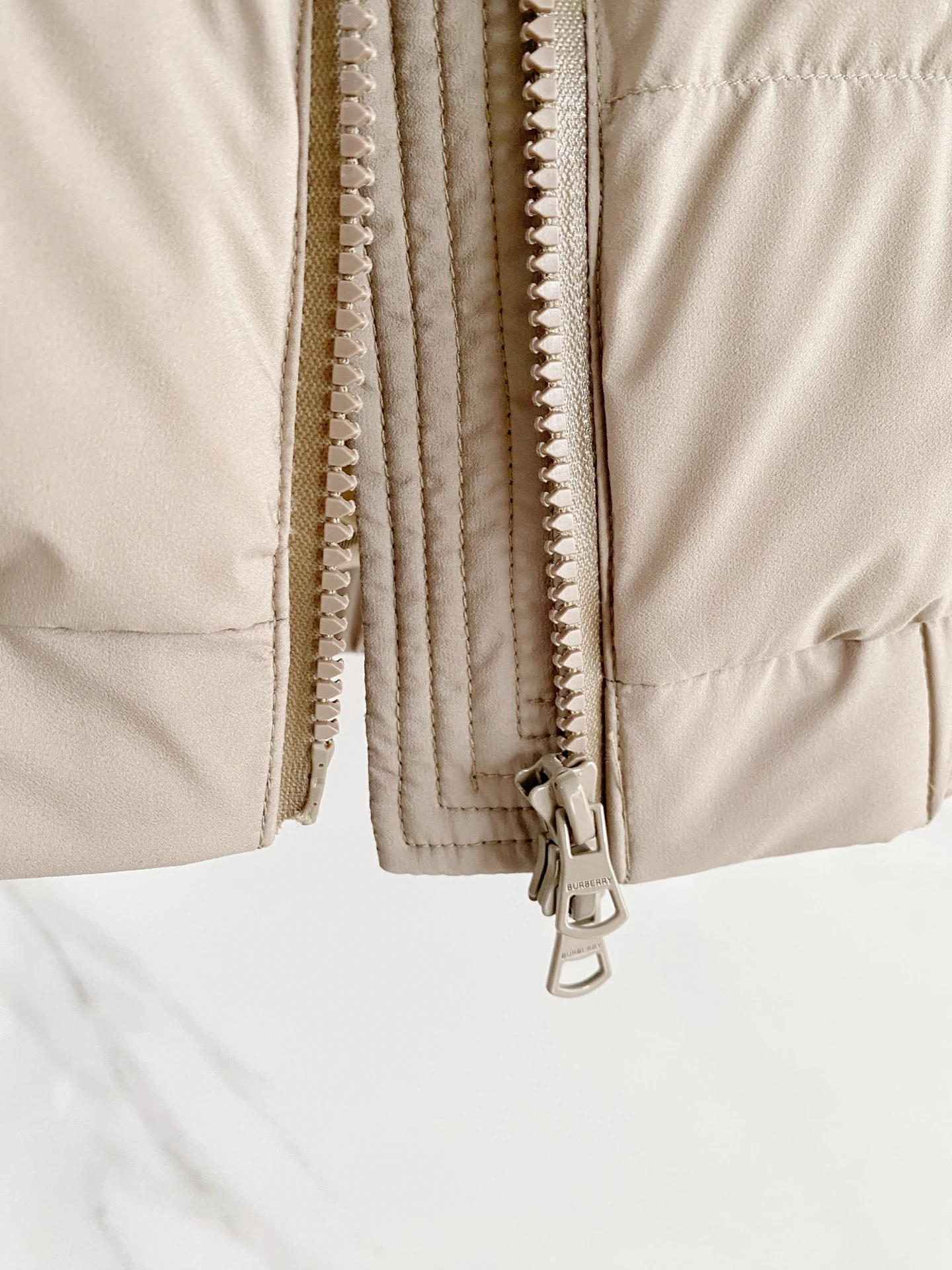 Burberry puffer jacket - real photo 6