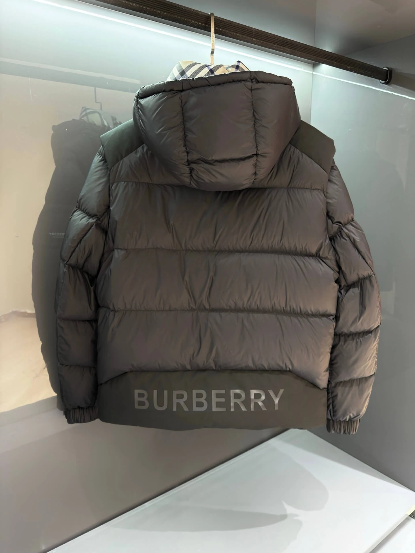 Burberry puffer jacket - real photo 6
