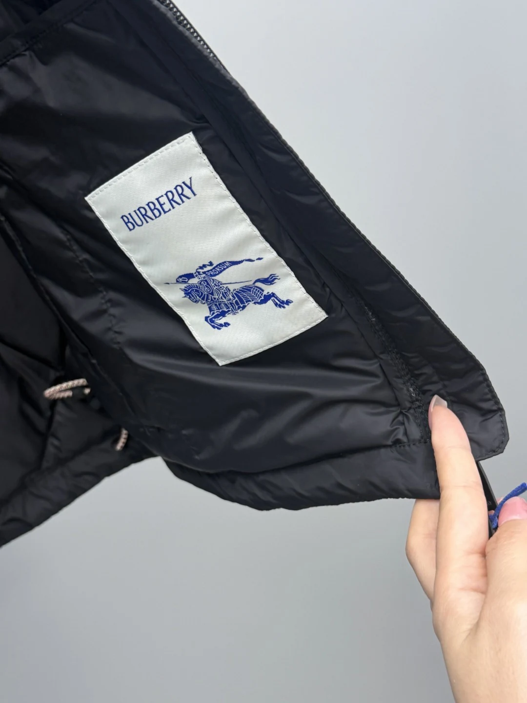 Burberry puffer vest - real photo 7