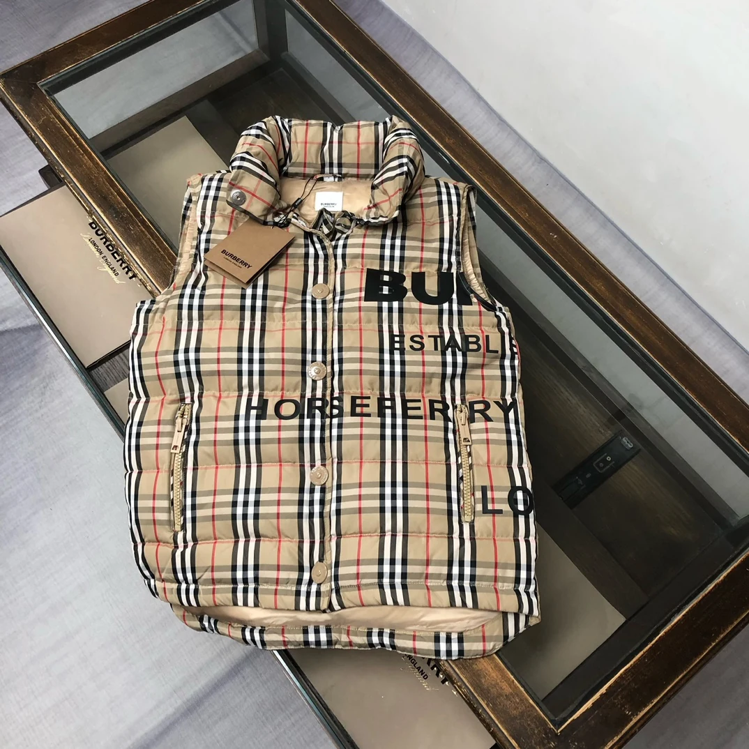 Burberry Quilted Puffer Vest - Burberry puffer vest real photo 2