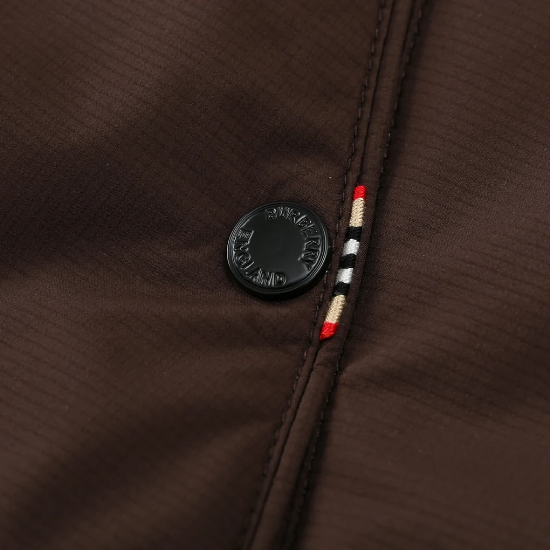 Burberry puffer vest - real photo 7