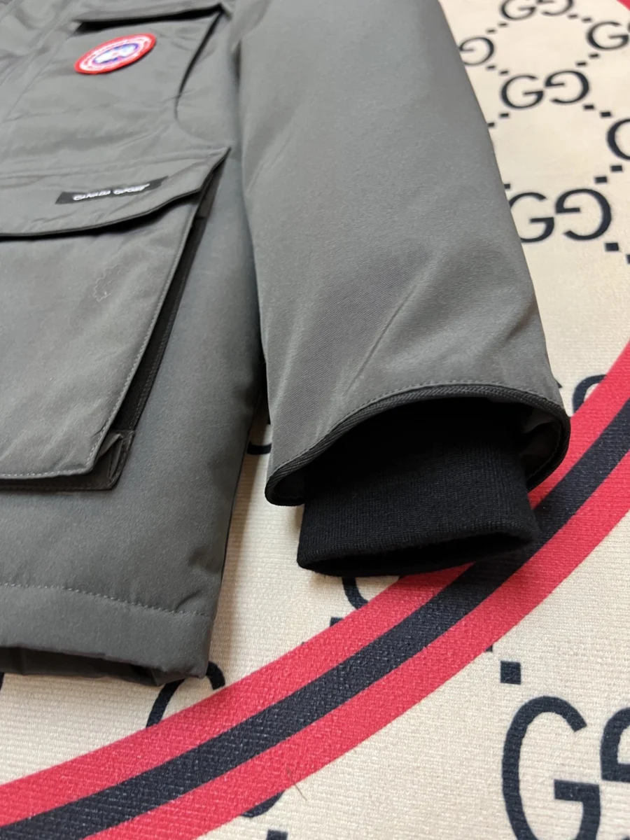 Canada Goose Doudoune Puffer Jacket - Style 10 - Canada Goose puffer jacket real photo 5