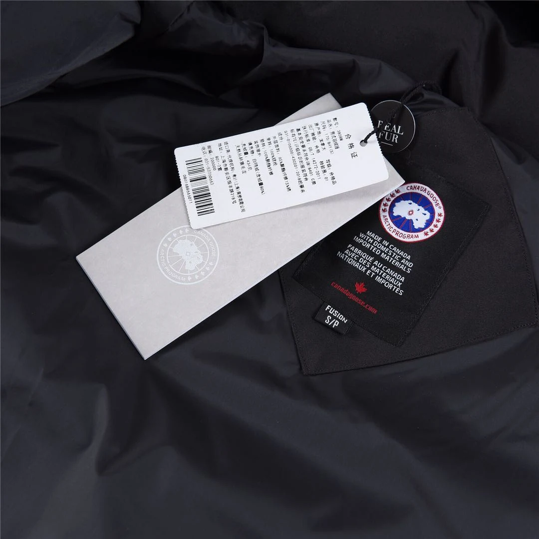 Canada Goose Doudoune Puffer Jacket - Style 15 - Canada Goose puffer jacket real photo 8