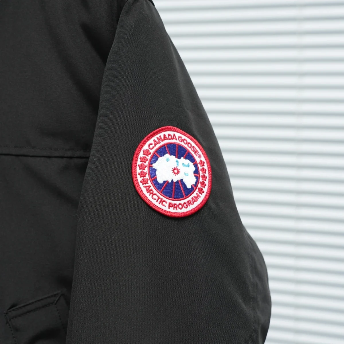 Canada Goose Doudoune Puffer Jacket - Style 17 - Canada Goose puffer jacket real photo 3