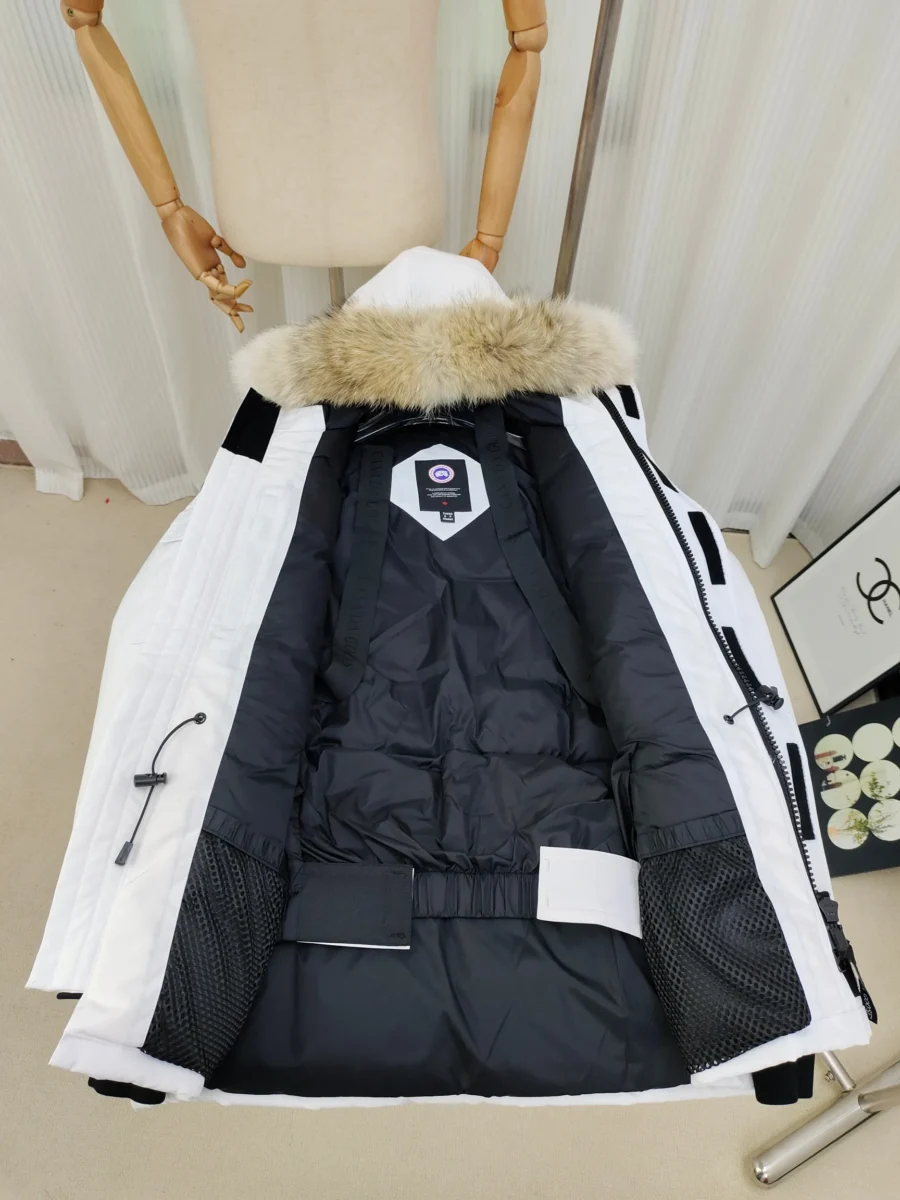 Canada Goose Doudoune Puffer Jacket - Style 27 - Canada Goose puffer jacket real photo 9