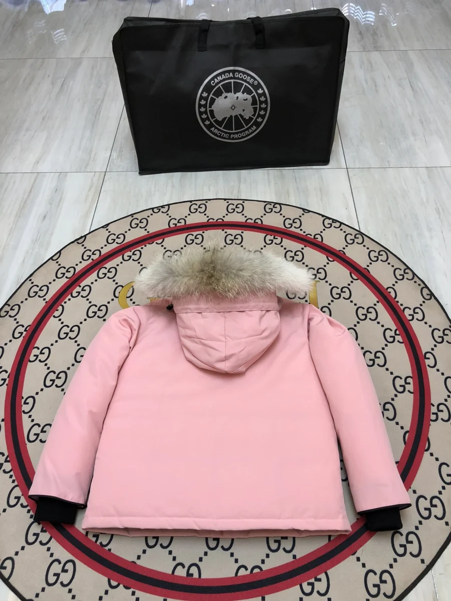 Canada Goose puffer jacket - real photo 2