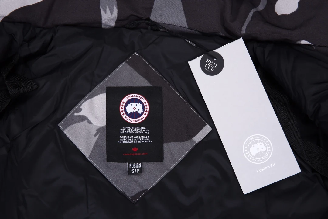 Canada Goose Doudoune Puffer Jacket - Style 45 - Canada Goose puffer jacket real photo 9
