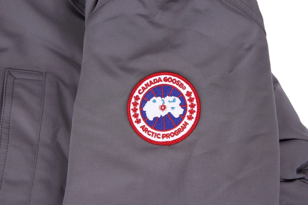 Canada Goose Doudoune Puffer Jacket - Style 5 - Canada Goose puffer jacket real photo 8
