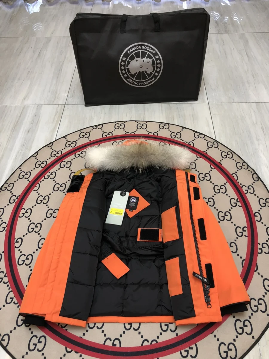 Canada Goose Doudoune Puffer Jacket - Style 6 - Canada Goose puffer jacket real photo 3