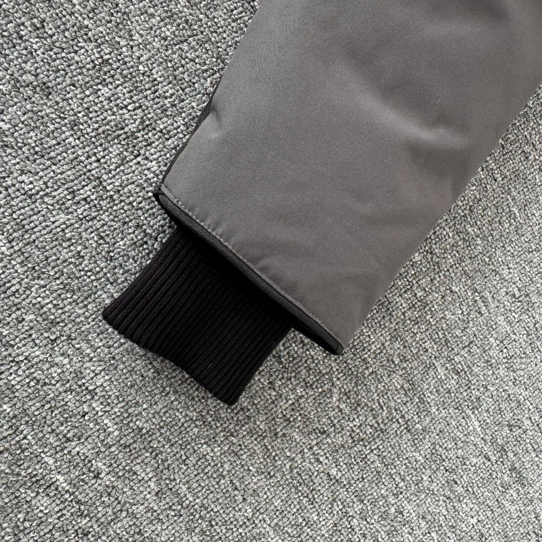Canada Goose Doudoune Puffer Jacket - Style 77 - Canada Goose puffer jacket real photo 7