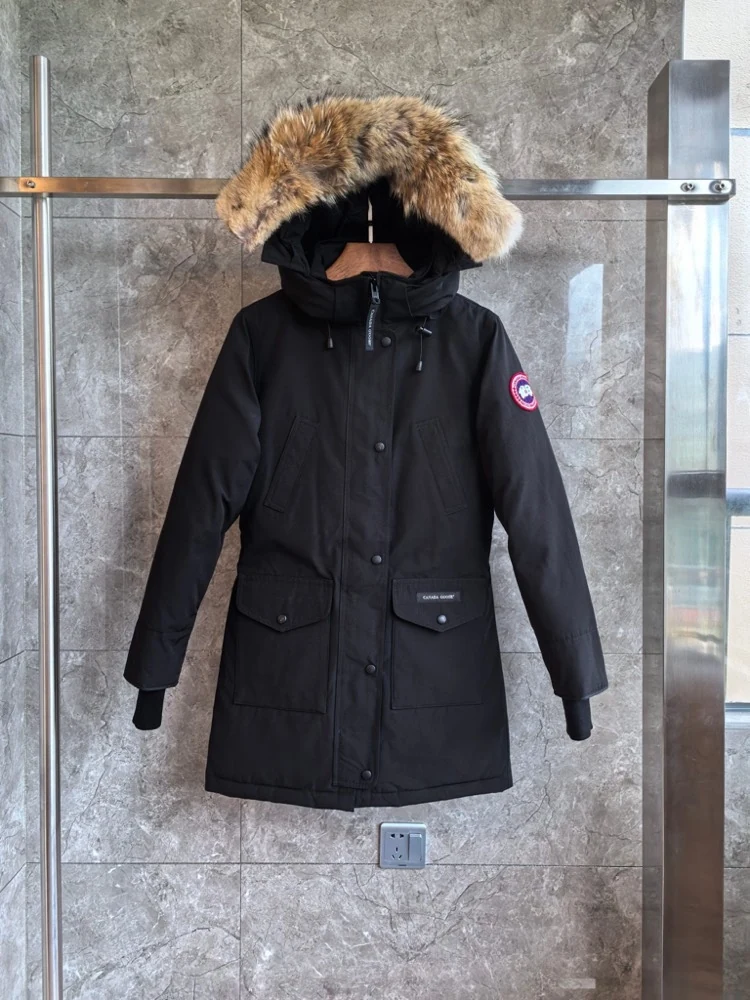 Canada Goose puffer jacket - real photo 1