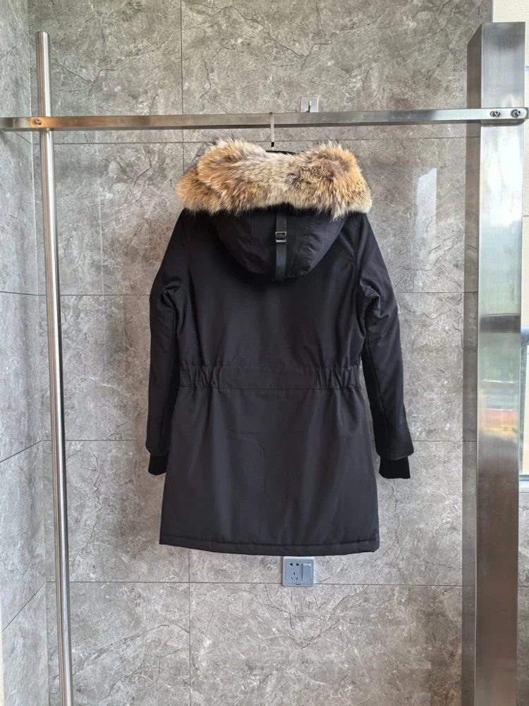Canada Goose puffer jacket - real photo 2