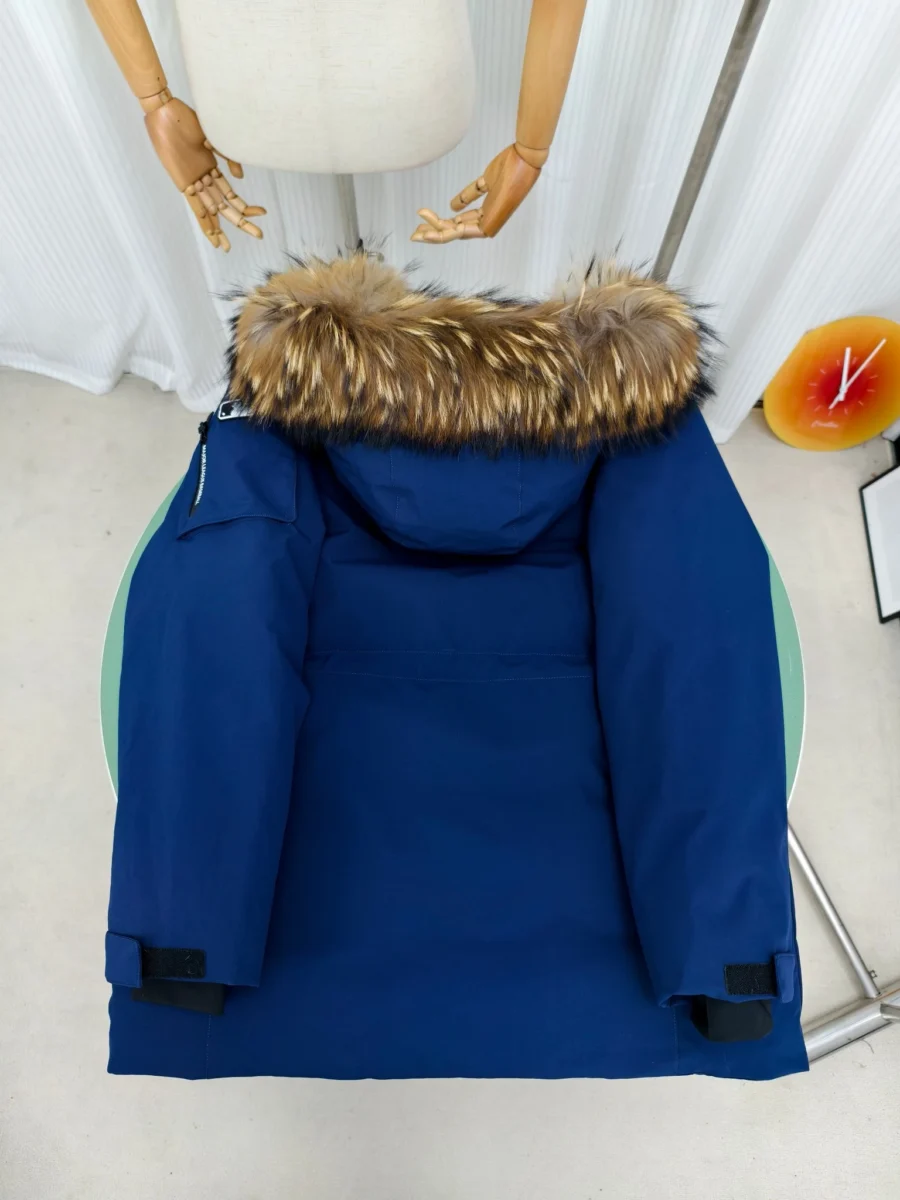 Canada Goose Fur-Collar Utility Puffer Jacket - Canada Goose puffer jacket real photo 11