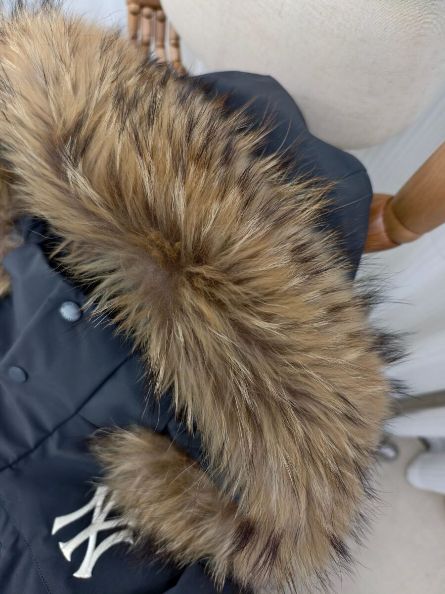 Canada Goose Fur-Collar Utility Puffer Jacket - Style 3 - Canada Goose puffer jacket real photo 7