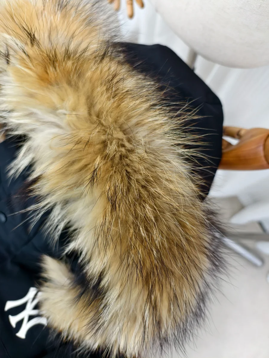 Canada Goose Fur-Collar Utility Puffer Jacket - Style 4 - Canada Goose puffer jacket real photo 7