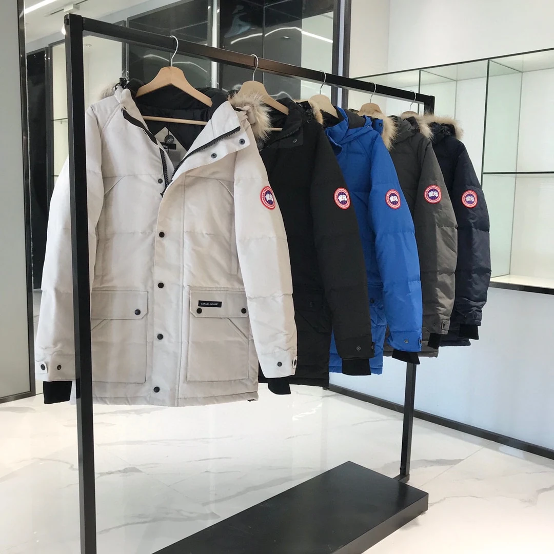 Canada Goose puffer jacket - real photo 2