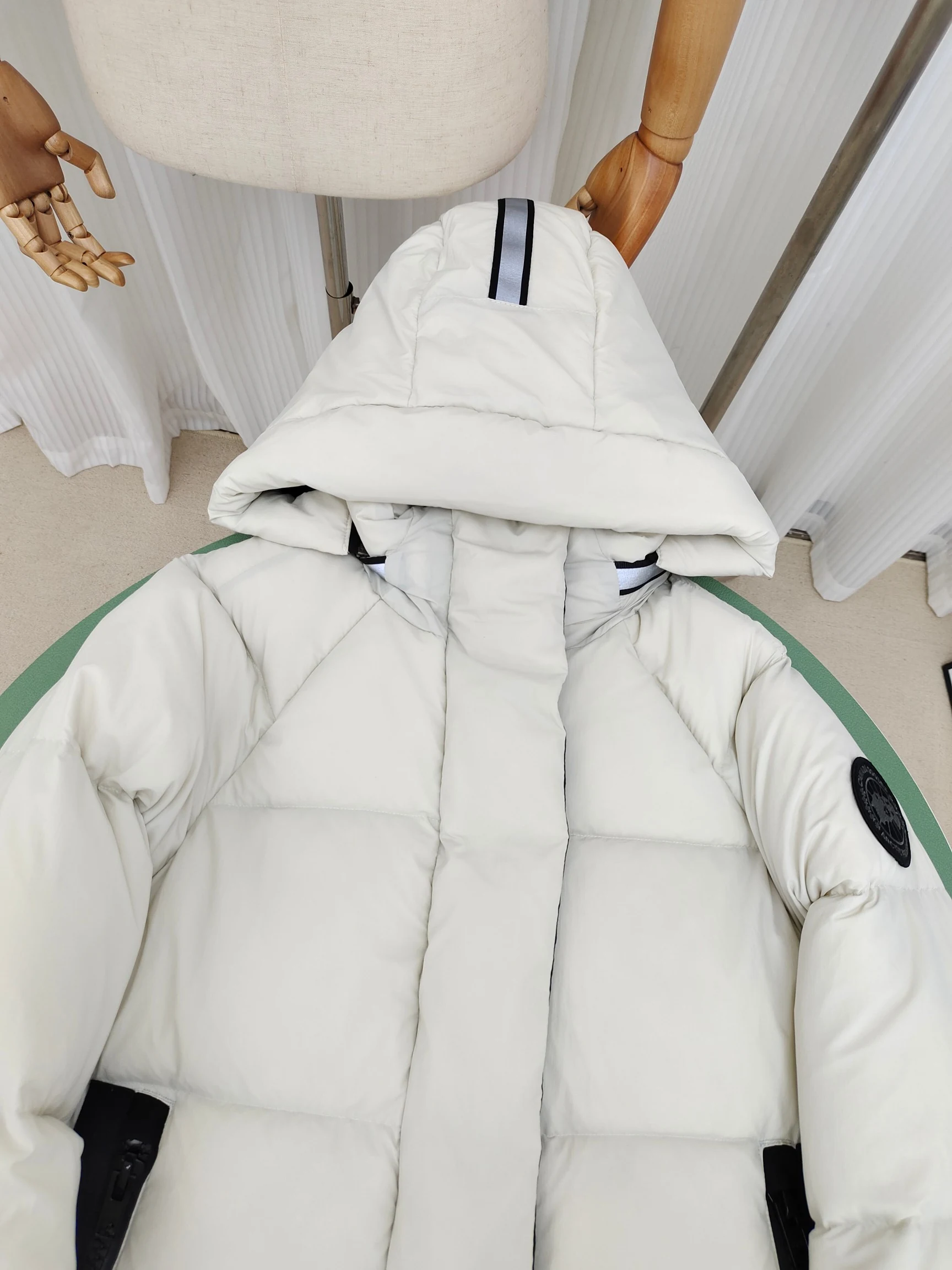 Canada Goose Hooded Puffer Jacket - Style 5 - Canada Goose puffer jacket real photo 2
