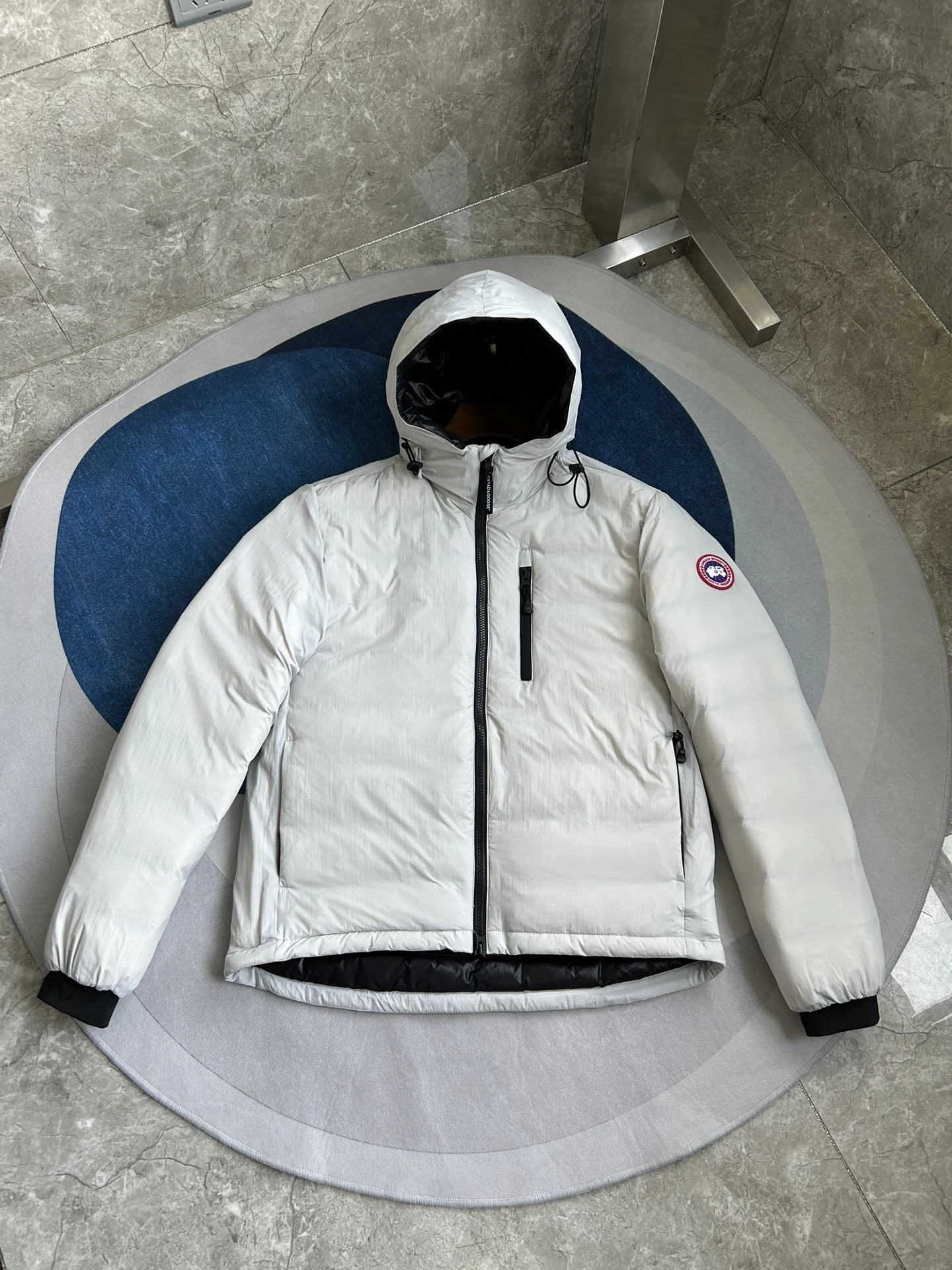 Canada Goose Hooded Slim Puffer Jacket - Style 3 - Canada Goose puffer jacket real photo 3