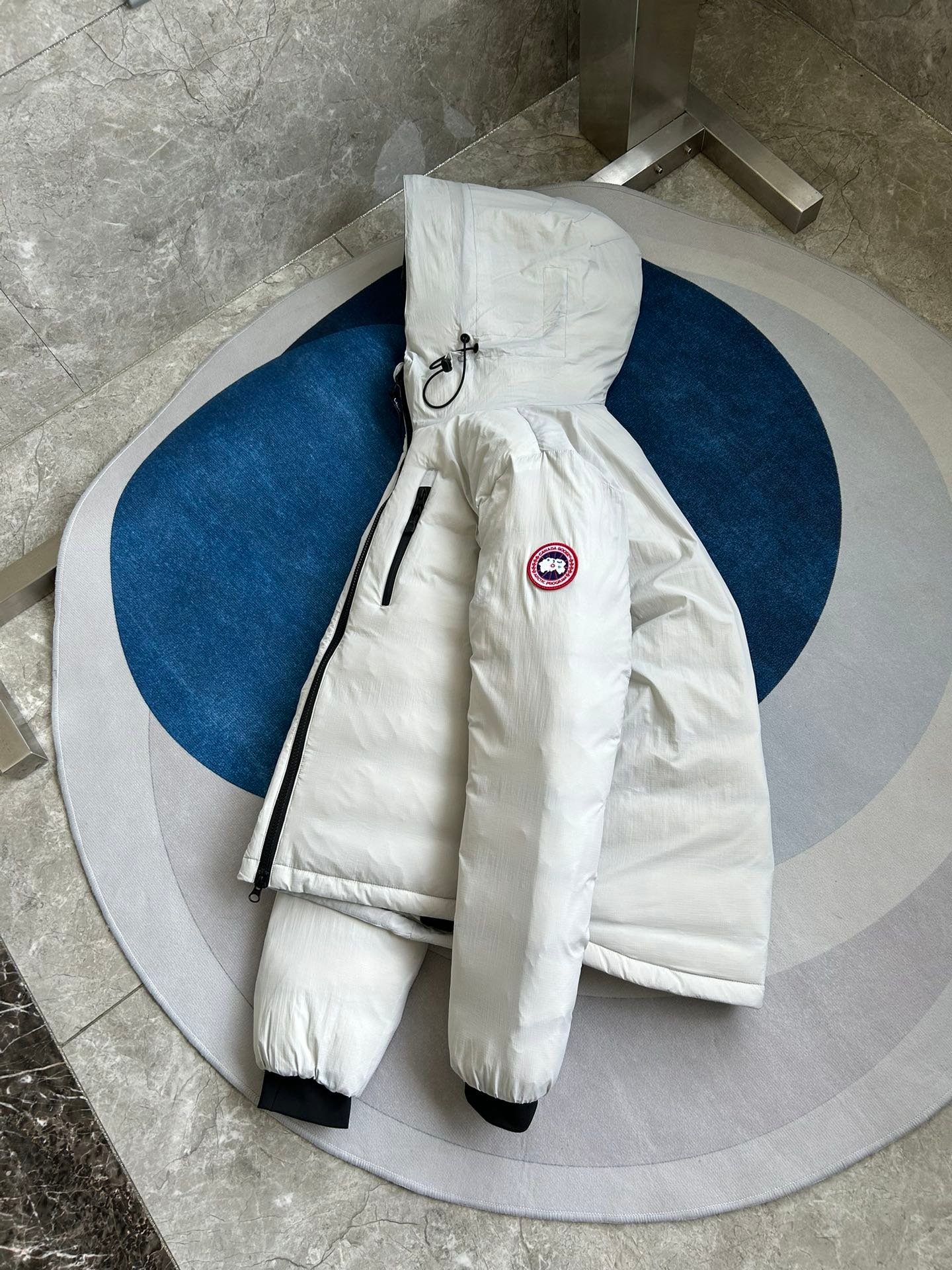 Canada Goose Hooded Slim Puffer Jacket - Style 3 - Canada Goose puffer jacket real photo 5
