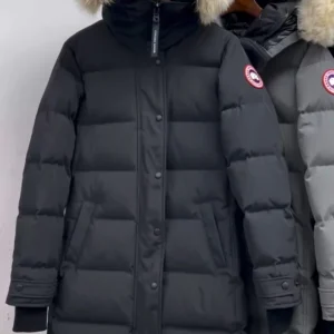 Canada Goose Long Fur-Collar Puffer Jacket - Canada Goose puffer jacket real photo 1