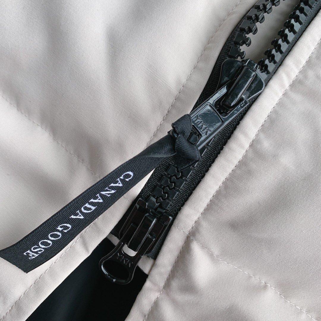 Canada Goose Long Puffer Jacket - Style 11 - Canada Goose puffer jacket real photo 7