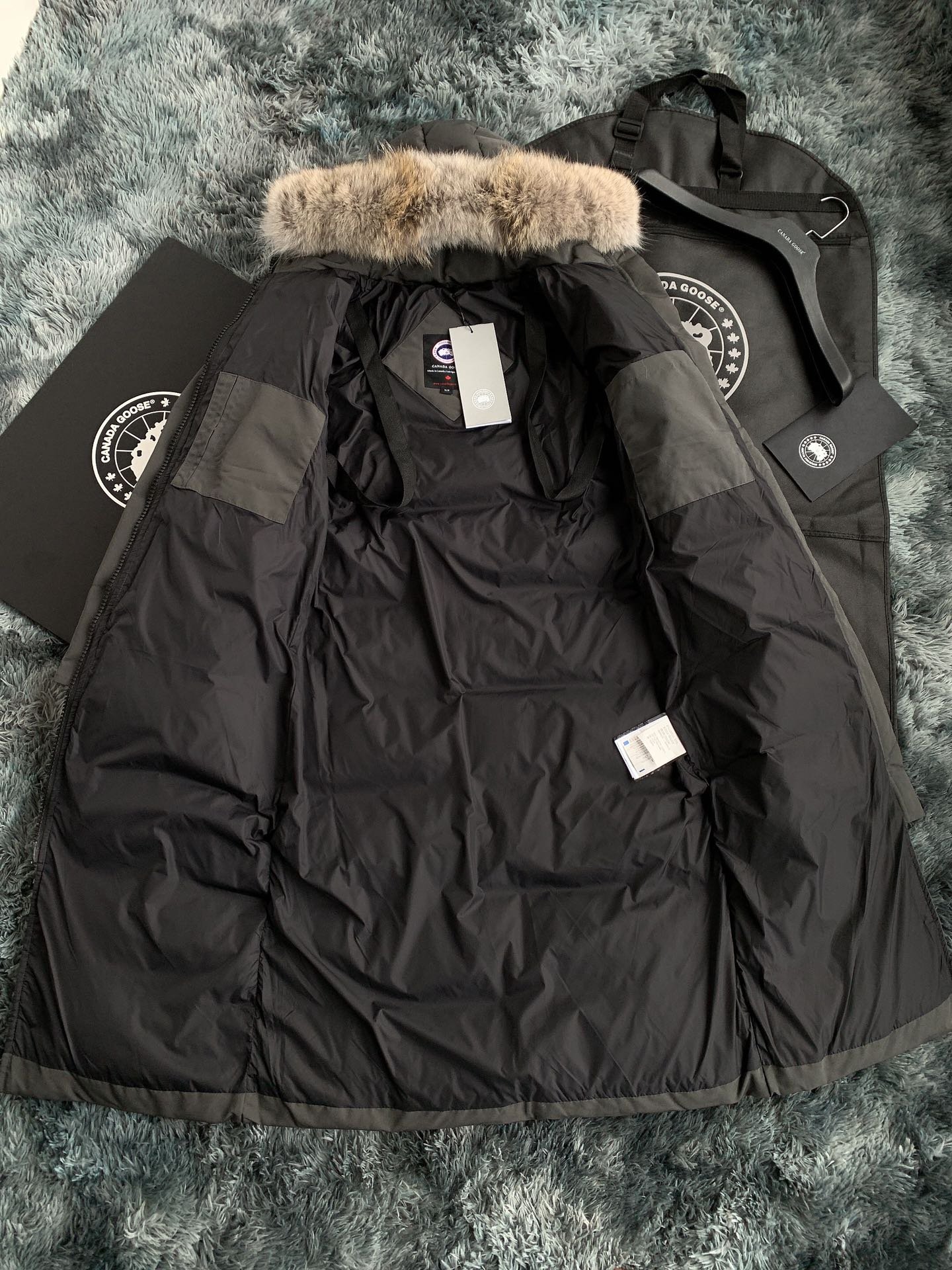 Canada Goose Long Puffer Jacket - Style 15 - Canada Goose puffer jacket real photo 6