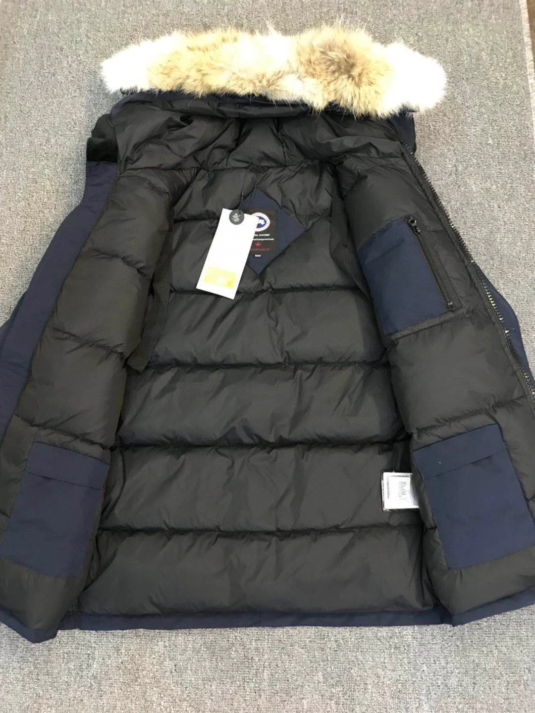 Canada Goose Long Mid-Length Puffer Jacket - Style 5 - Canada Goose puffer jacket real photo 4