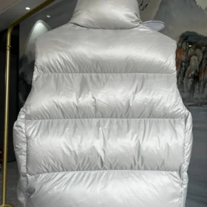 Canada Goose Quilted Puffer Vest - Style 11 - Canada Goose puffer vest real photo 2