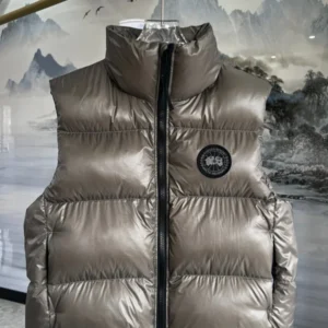 Canada Goose Quilted Puffer Vest - Style 15 - Canada Goose puffer vest real photo 1