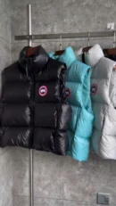 Canada Goose Quilted Puffer Vest - Style 48 - Canada Goose puffer vest real photo 1