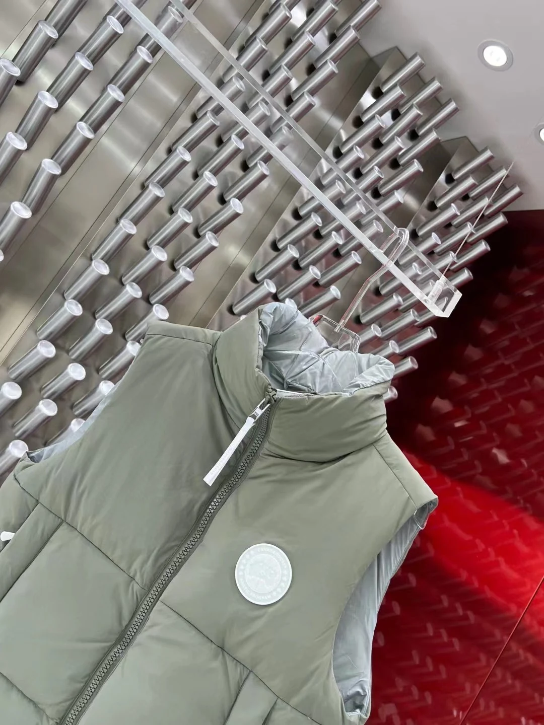 Canada Goose Quilted Puffer Vest - Style 49 - Canada Goose puffer vest real photo 2