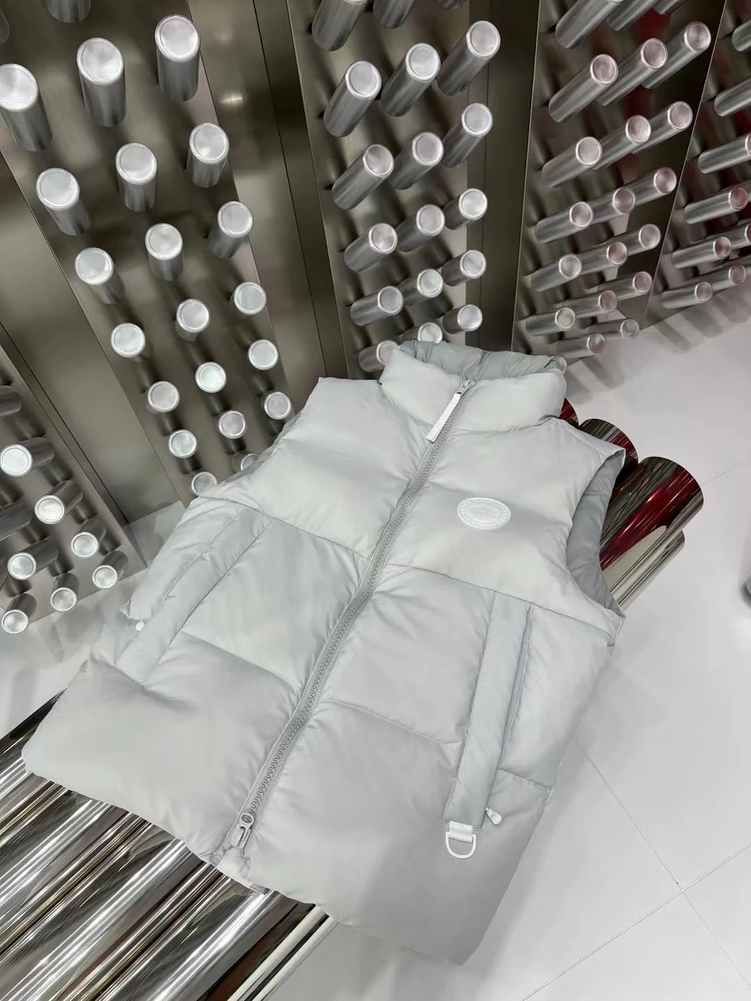 Canada Goose Quilted Puffer Vest - Style 5 - Canada Goose puffer vest real photo 3