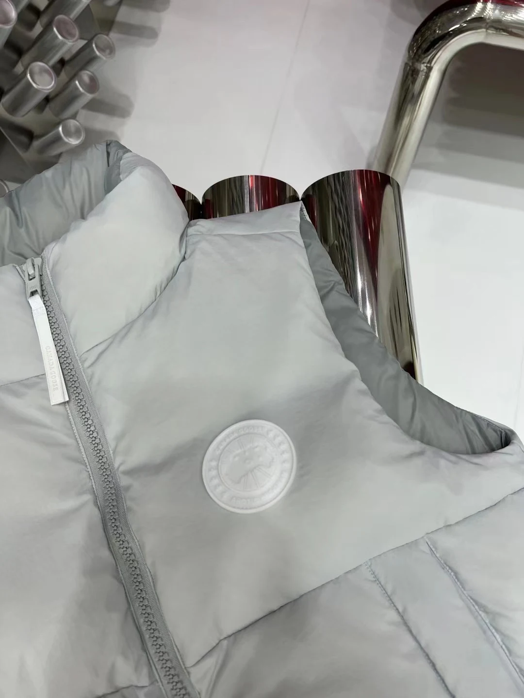 Canada Goose Quilted Puffer Vest - Style 5 - Canada Goose puffer vest real photo 6